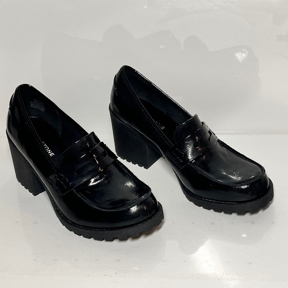 Sun + Stone Presscott Loafer Pumps